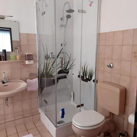 Am Hallenbad Garni 3* Ratingen