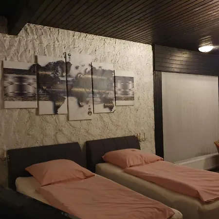 Am Hallenbad Garni 3*