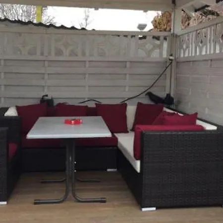 Am Hallenbad Garni 3* Ратинген