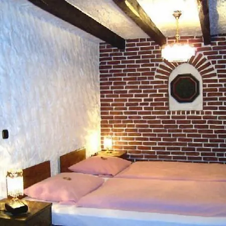 Am Hallenbad Garni Ratingen