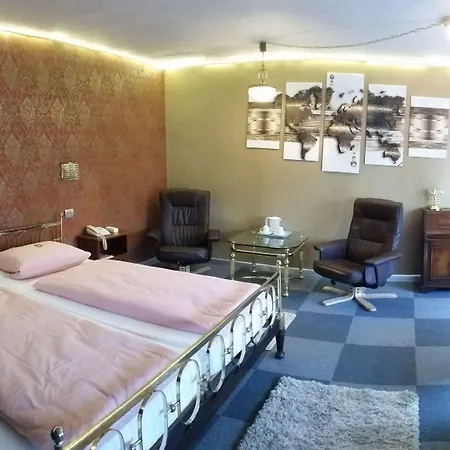 Am Hallenbad Garni 3*