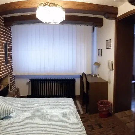 Am Hallenbad Garni 3* ראטינגן