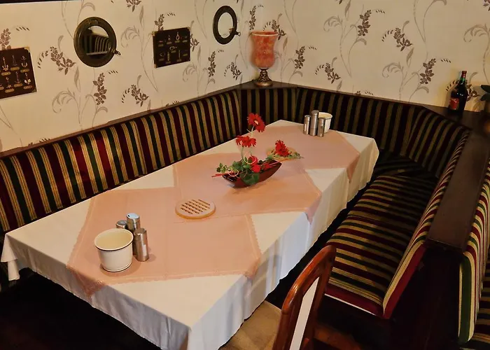 Otel Am Hallenbad Garni 3*