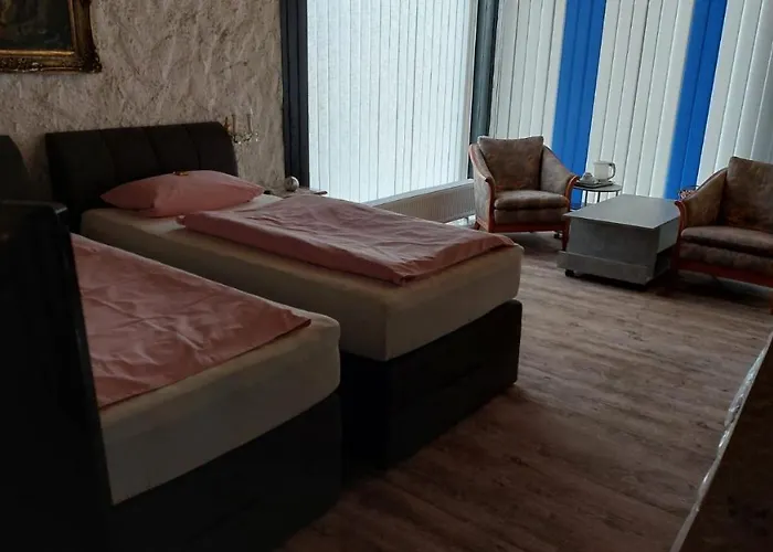 Am Hallenbad Garni Ratingen