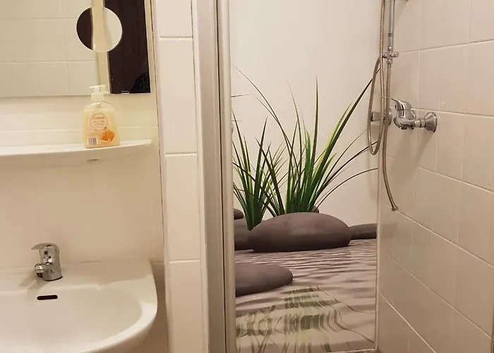 Am Hallenbad Garni Ratingen