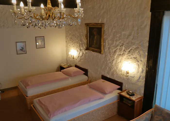 Am Hallenbad Garni Otel