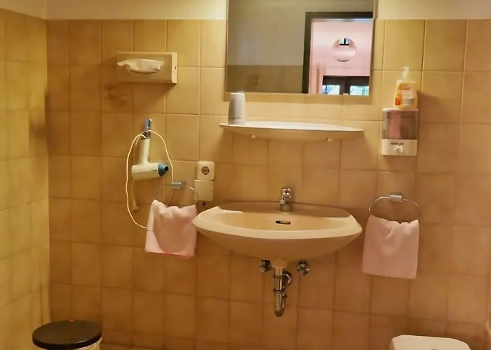 Am Hallenbad Garni Otel