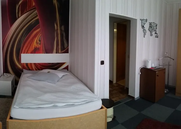 Am Hallenbad Garni 3*