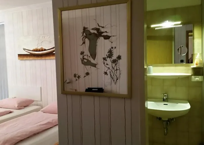 Am Hallenbad Garni Otel