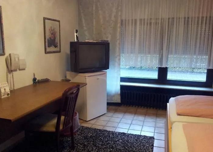 Am Hallenbad Garni 3*